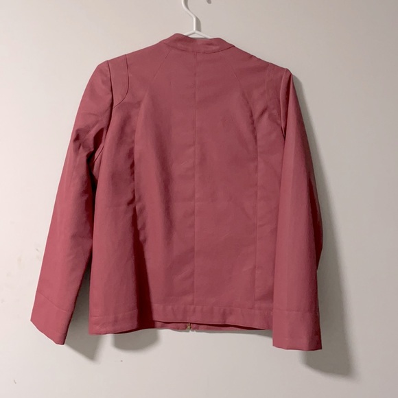 Leather jacket - Picture 2 of 5